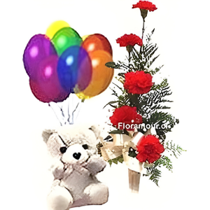 Vertical de claveles con peluche y globos