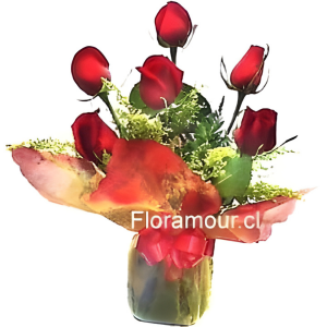 Arreglo de seis rosas