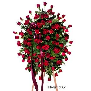 Splendide - Óvalo Deluxe de rosas rojas sobre atril
