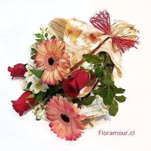 Match - Ramo de rosas y gerberas