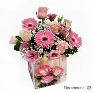 Pink Panther - Caja rosada con flores pastel