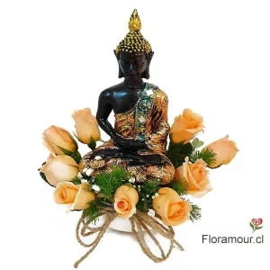 Buddha Siddharta con arreglo de rosas