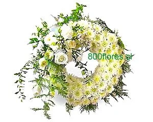 Traditional white wreath