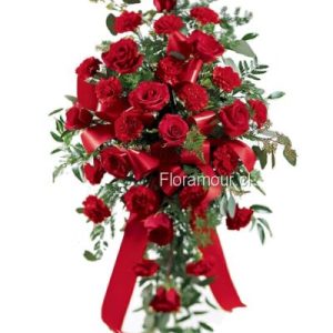 Manto fúnebre cubre urna Rosas y Claveles.