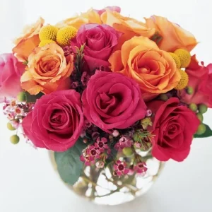 Glass bowl with mixed roses
