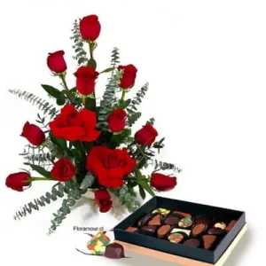 Arreglo clásico de rosas con chocolates "Le Vice"