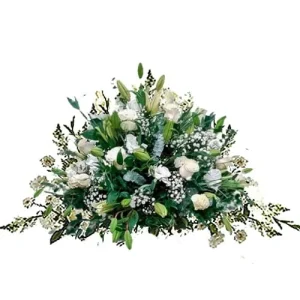 Óvalo fúnebre de rosas, marmolitos y complementos
