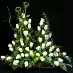 New convention - Arreglo de rosas blancas